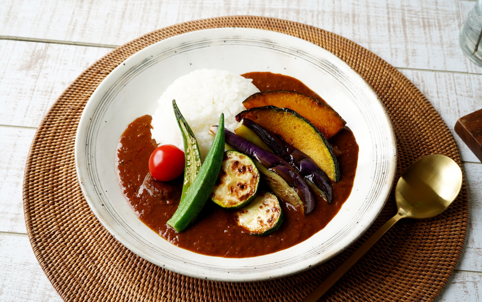 カレー特集 カレーやシチューにおすすめの器揃えました 和食器通販 たち吉