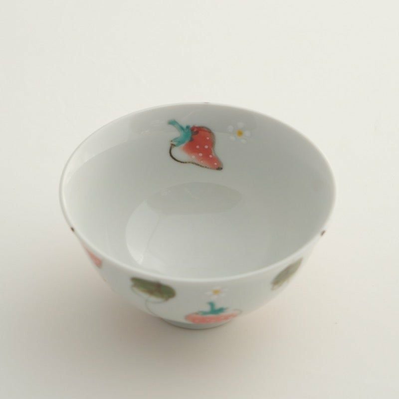 有田焼・伊万里焼（佐賀県） 【有田焼】水彩苺紋 飯碗（小）〈1個