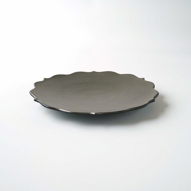 新品　羅漢窯　銀彩　トレー　小物入れ　皿　陶器 黒吹き銀彩プレートM - 陶舗サノヤ「オンラインストア」