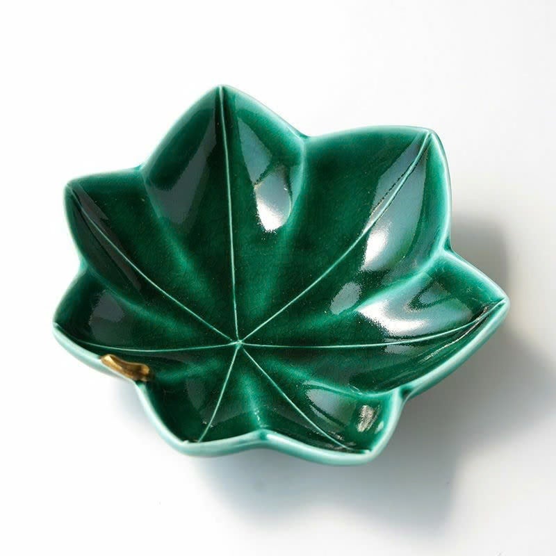 青木さんの緑色の葉模様の皿 青楓（あおかえで） 単品 青楓 銘々皿〈1枚〉 美濃焼 |皿や鉢など和