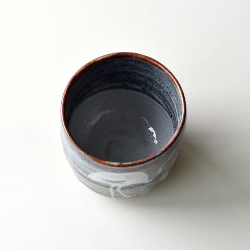 ♥美濃焼　火入れ　桐箱付き　湯呑み　湯飲み　骨董品 湯呑み 】【黒・白 (美濃焼) 】ゆのみ 湯呑み 湯飲み 高級 おしゃれ 和