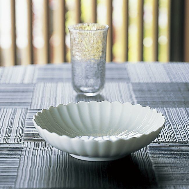 【たち吉】白菊 銘々皿 中皿5枚 + 小鉢 小皿5枚 + カレースプーン5 白菊（しらぎく） 白菊 銘々皿〈5枚〉 美濃焼 |皿や鉢など和食器の通販