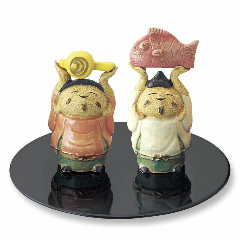 芳月作　芳月造　陶器製 七福神 置物セット 黒台座付き 錫 置物 七福神 大黒様 黒漆加工 [No.194-2]｜薩摩錫器工芸館
