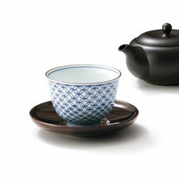 シリーズ以外・その他 染付七宝文 お茶呑茶碗（桐箱入）〈5個〉 波佐見