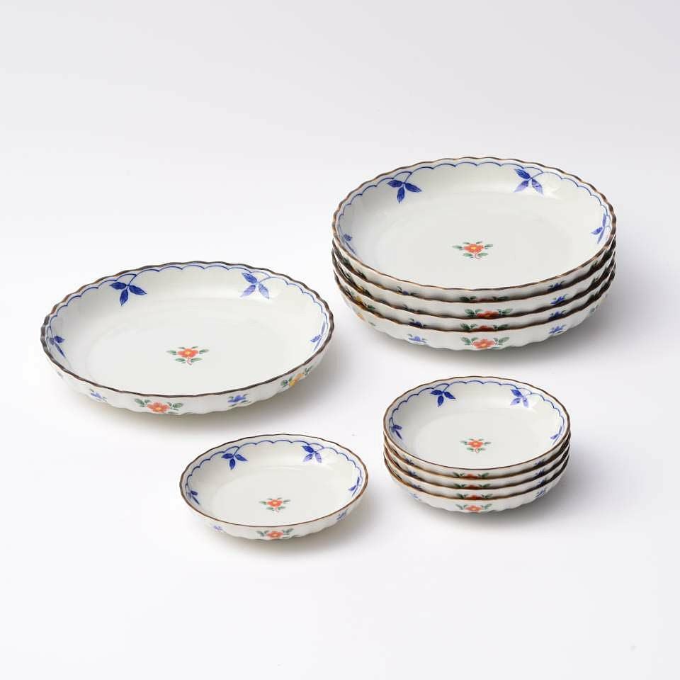 【未使用】たち吉　大皿　小皿　セット　はるか　おもてなし揃　小花柄　和食器　美濃焼　橘吉 はるか はるか おもてなし揃〈大皿5枚・小皿5枚〉 美濃焼 |皿や鉢など