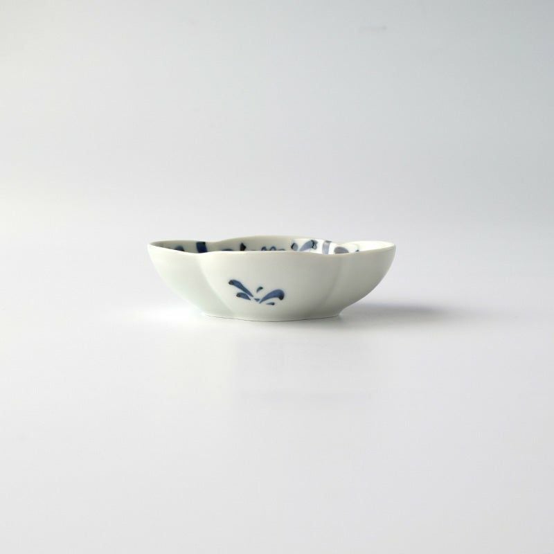 皓洋窯（こうようがま） 【皓洋窯】錆間取草花 木瓜小皿〈1枚〉 |皿や