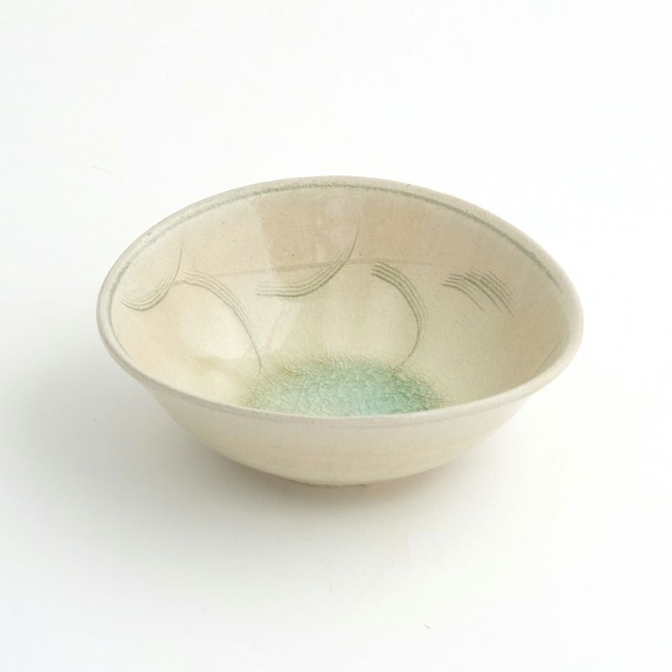 伊賀焼　灰釉　盛皿　大皿約26㎝　蓮 善隆 作家物 工芸品　25年以上前の作品 灰釉草文（はいゆうそうもん） 灰釉草文 盛鉢〈1個〉 美濃焼 |皿や鉢