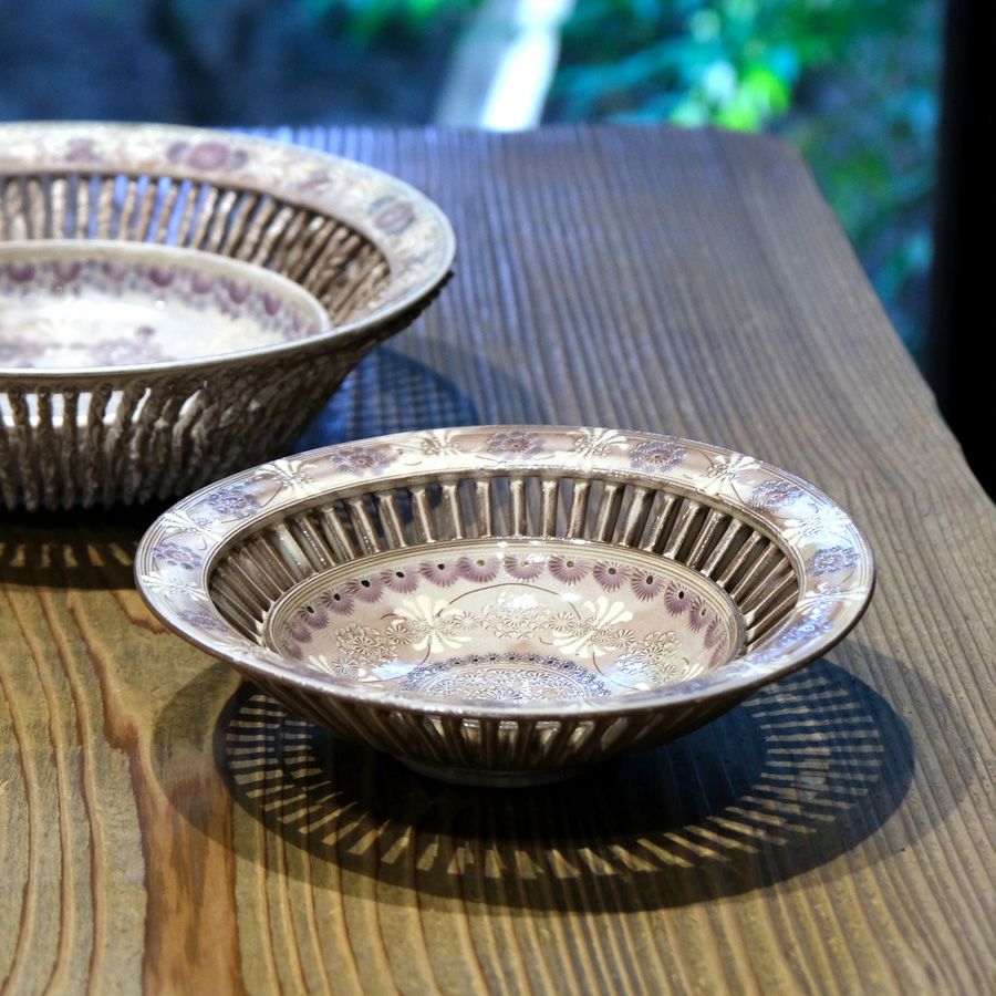 【信楽　透かし鉢】 森里陶楽 紫彩華紋（もりさととうらく しさいかもん） 【森里陶楽】紫