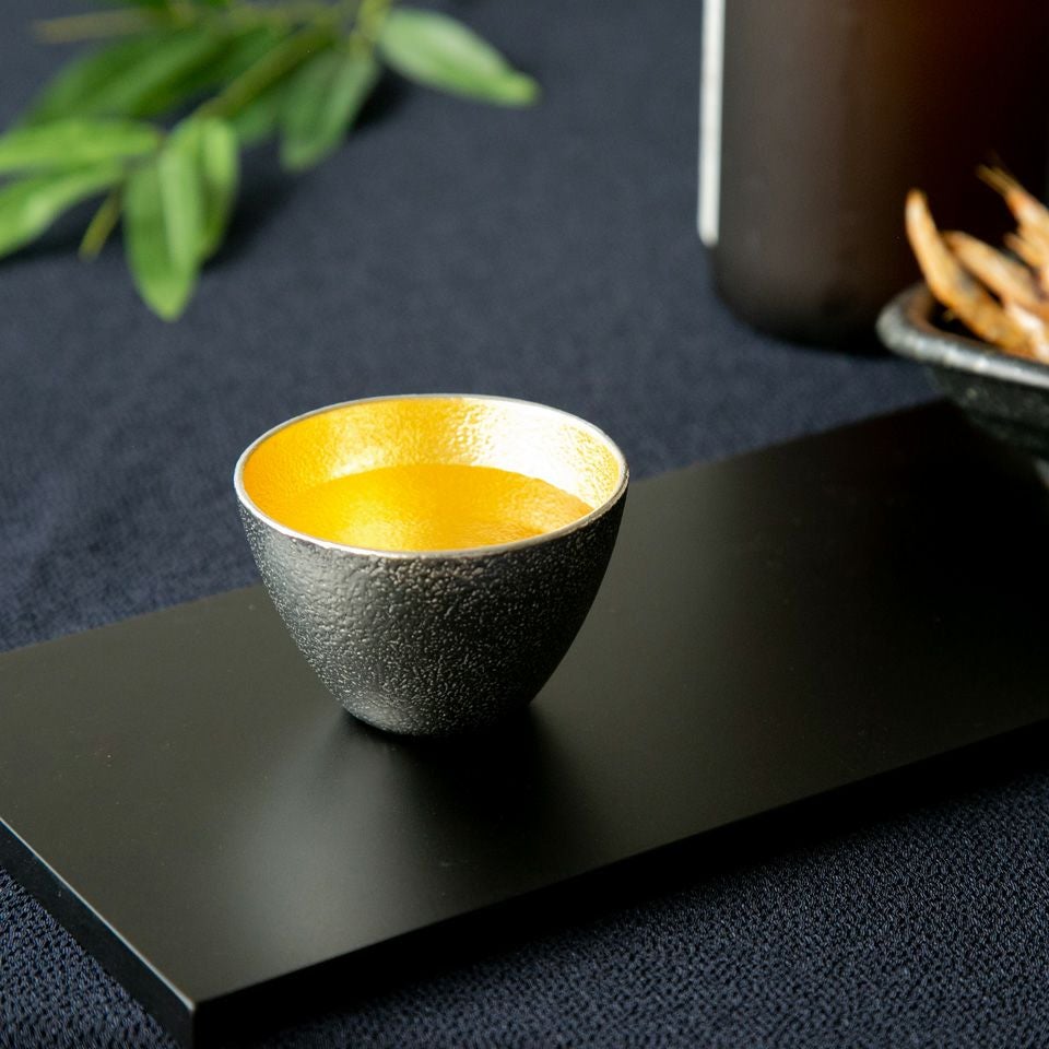能作 【能作】ぐい呑小（金箔）〈1個〉 |皿や鉢など和食器の通販は京都