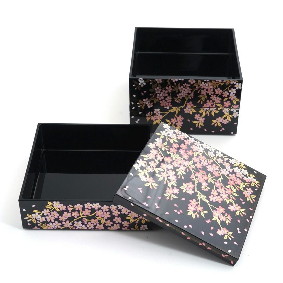 さくら漆器 【山中塗】さくら5.0三段重（黒）〈1個〉 |皿や鉢など和