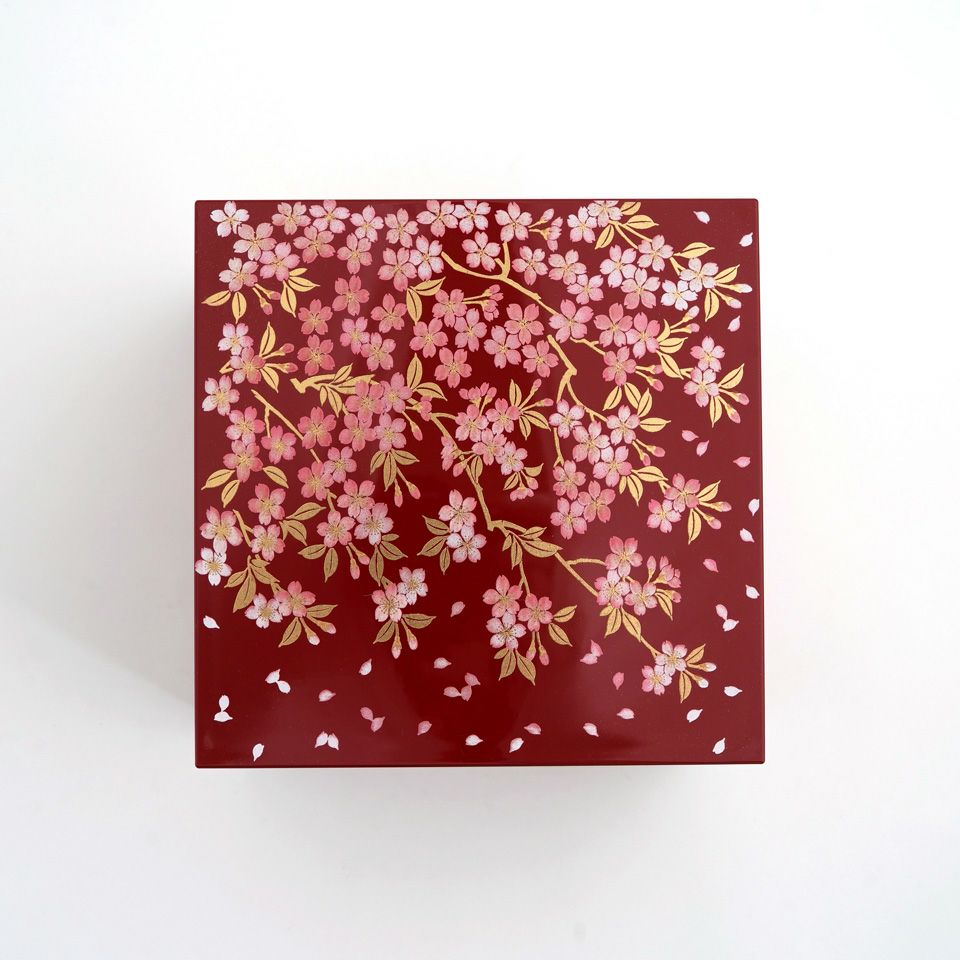 さくら漆器 【山中塗】さくら5.0三段重（朱）〈1個〉 |皿や鉢など和