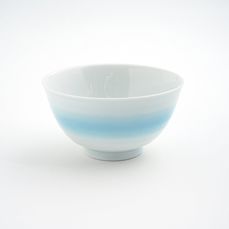 青華瓔珞文（せいかようらくもん） 青華瓔珞文 夫婦茶碗（桐箱入）〈2