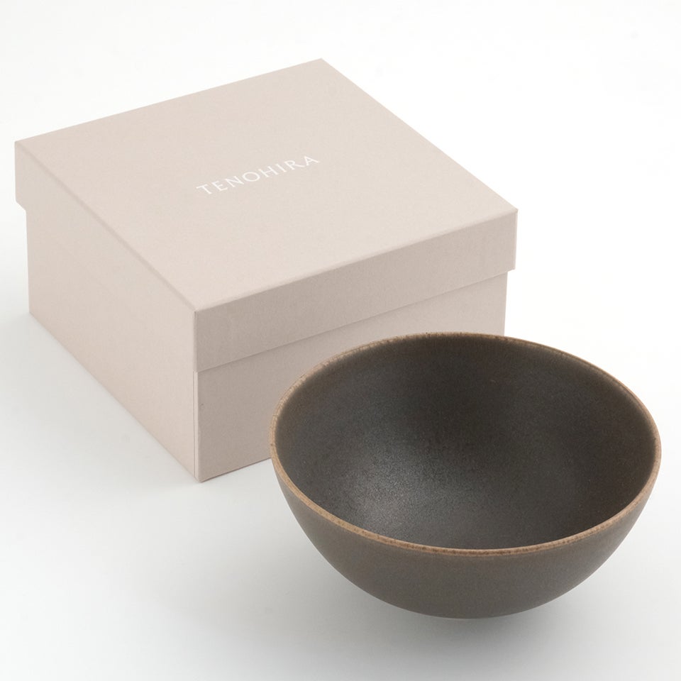 陶器 ボウル 大皿　菓子鉢　焦茶色 陶器 ボウル 大皿 菓子鉢 焦茶色 陶器 ボウル 大皿 菓子鉢 焦茶色 楽天