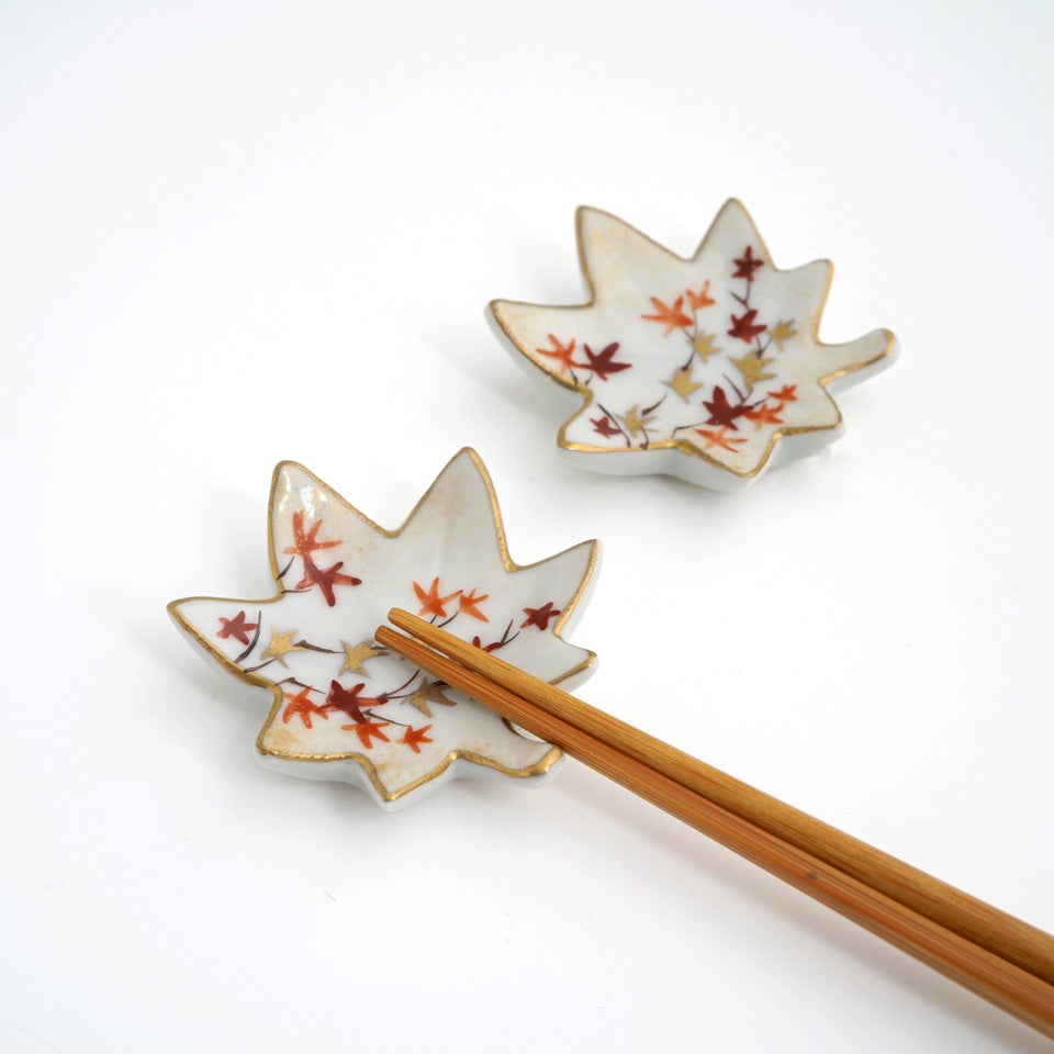 京焼・清水焼（京都府） 【京焼・清水焼】見頃紅葉ペア箸置〈2個〉 |皿
