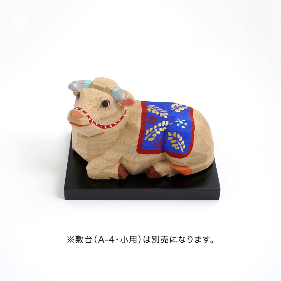 奈良一刀彫の里を訪ねて 受注制作【高橋勇二】干支 丑（小）木地〈1個
